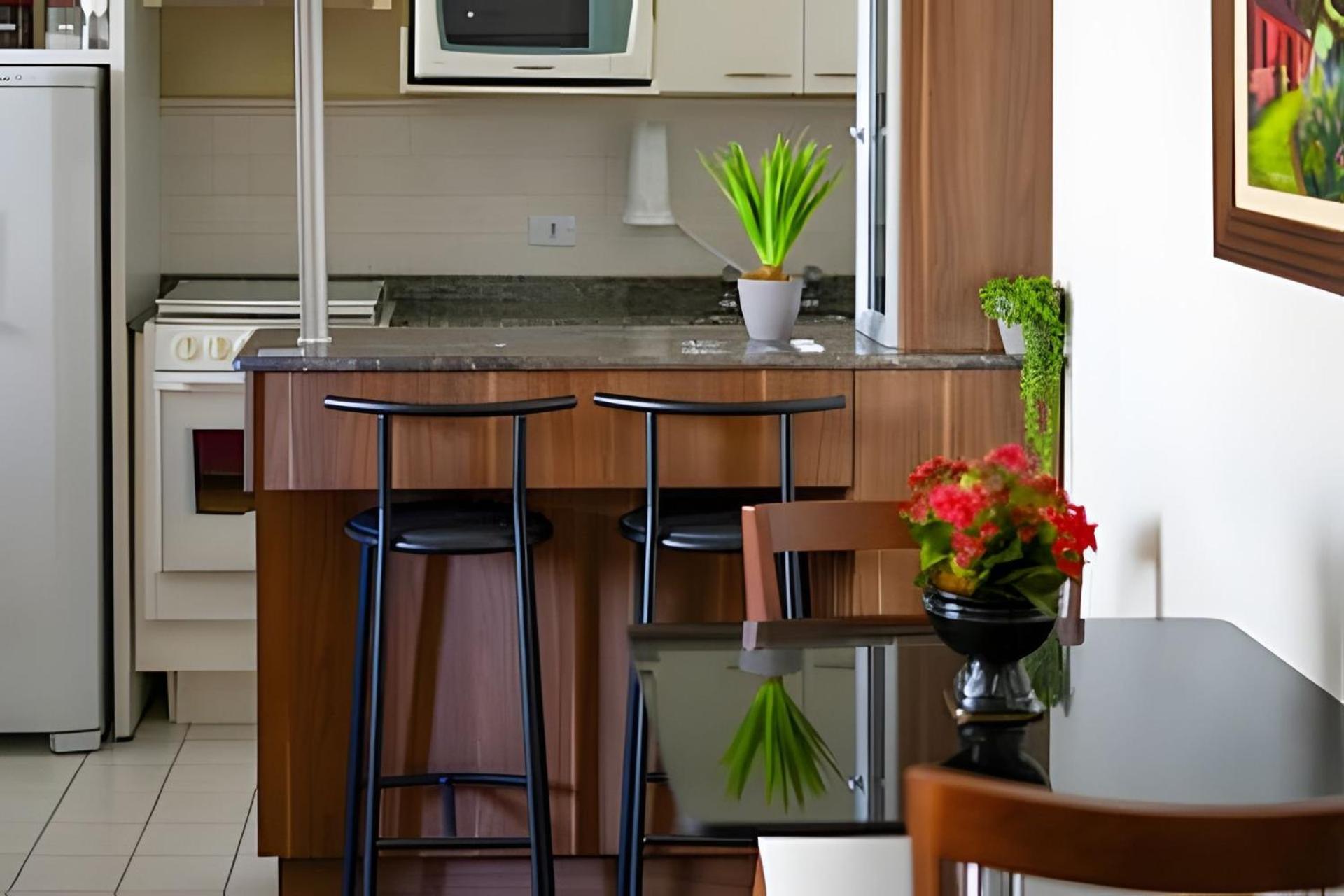 Apartamento Conforto No Bigorrilho, Petfriendly, Garagem Curitiba